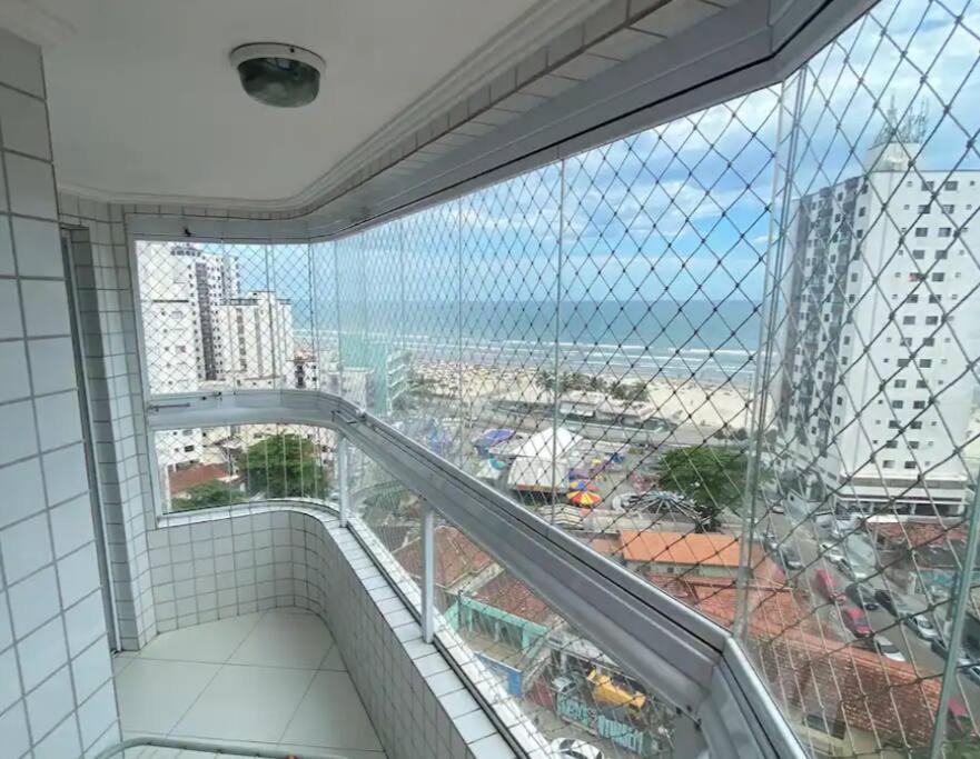 Apartamento 2 Dormitorios E Sacada Gourmet Frente Ao Mar Praia Grande  Buitenkant foto